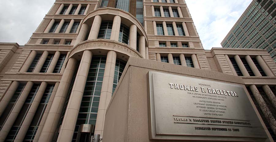 Court rejects bid to force arbitration in stock case